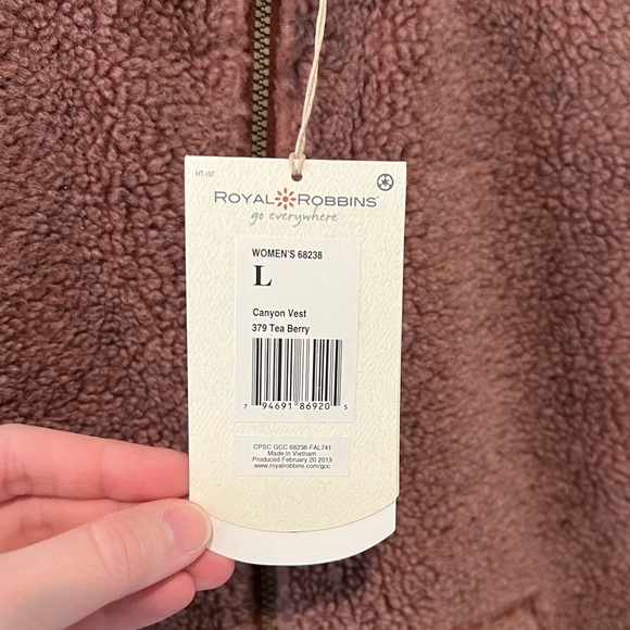 Royal Robbins Tea Berry Canyon Sherpa Fleece Vest - Picture 5 of 9